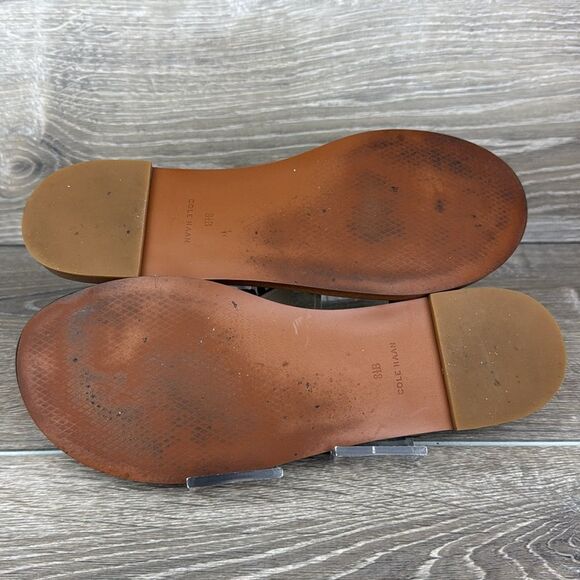 Cole Haan Findra Women’s S 8.5B Black Thong Gold Hardware Bow Slingback Sandals - Picture 8 of 12